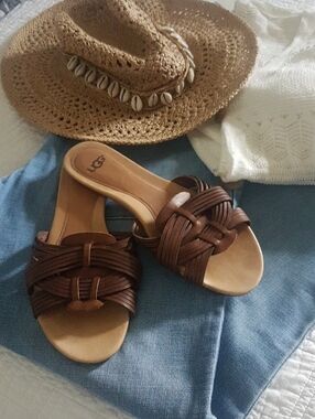 UGG Women's Brown Braided Leather Slide Sandals